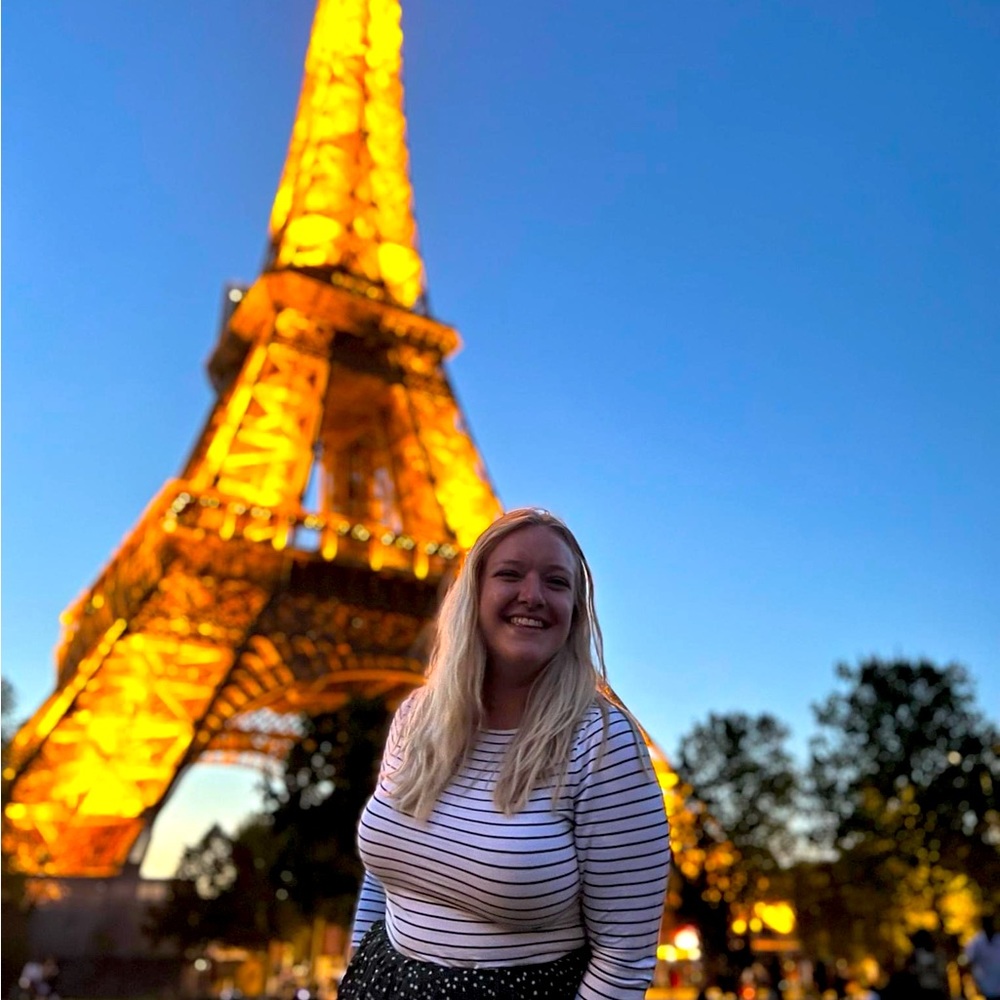 Meet your Posher, Madeline